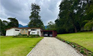Casa en venta en el Carmen de Viboral, Antioquia.