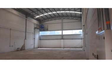 Bodega en Venta - Arriendo en Caldas