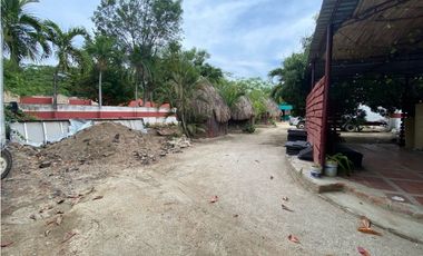 Venta de lote sobre troncal del caribe