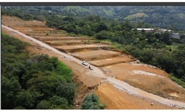 Bodega en venta, Proyecto de lotes para bodega en Copacabana