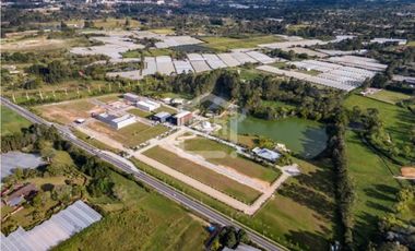 Bodega en Arriendo,  sector Llanogrande, sector Tablazo, Via Porvenir.