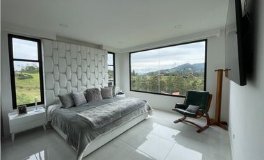 Casa amoblada en venta en El Retiro/ Antioquia