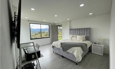 Casa amoblada en venta en El Retiro/ Antioquia