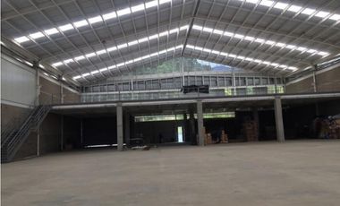 Bodega en Venta - Arrendar en Copacabana