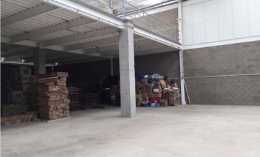 Bodega en Venta - Arrendar en Copacabana