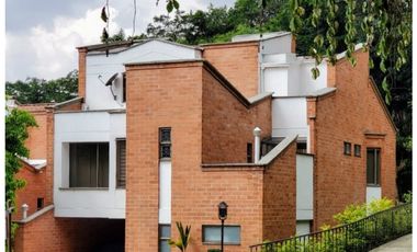 Casa en venta en MEDELLN, sector El Poblado