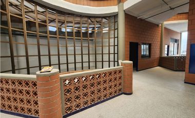 Edificio en arriendo en Medellín, Antioquia.