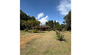 ESPECTACULAR PARCELA MESA DE LOS SANTOS