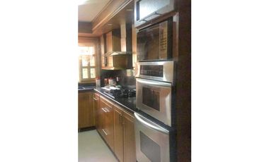 Venta de casa en la Estrella Sector Suramérica