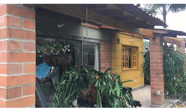 Venta de casa en la Estrella Sector Suramérica