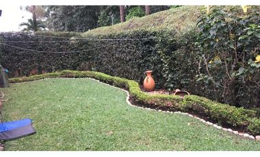 Venta de casa en la Estrella Sector Suramérica