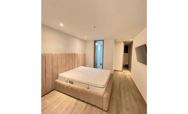 Amoblado HERMOSO Apartamento a 2 cuadras del Tesoro