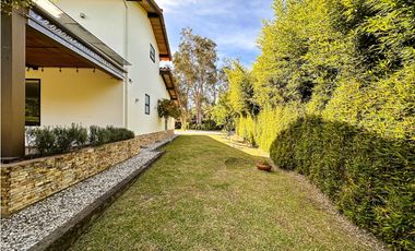 Casa campestre Independiente para la venta llanogrande