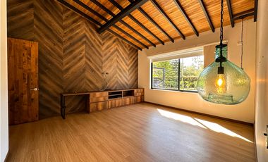 Casa campestre Independiente para la venta llanogrande