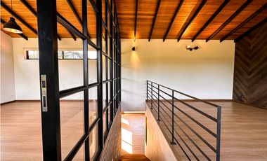 Casa campestre Independiente para la venta llanogrande