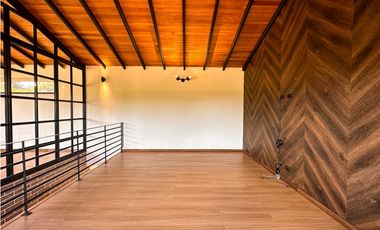 Casa campestre Independiente para la venta llanogrande