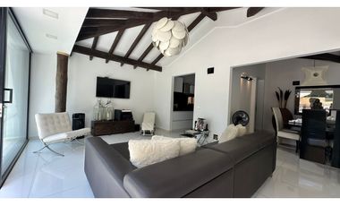 VENDO ESPECTACULAR CASA CAMPESTRE, SECTOR CERRITOS PEREIRA