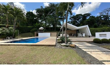 VENDO ESPECTACULAR CASA CAMPESTRE, SECTOR CERRITOS PEREIRA