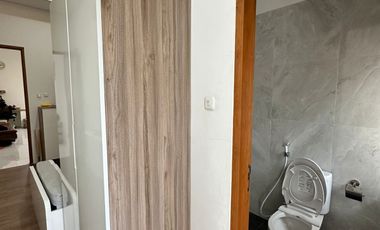 RUMAH 2 LANTAI MURAH DIPERUMAHAN DEKAT JL PARANGTRITIS BANTUL YOGYA