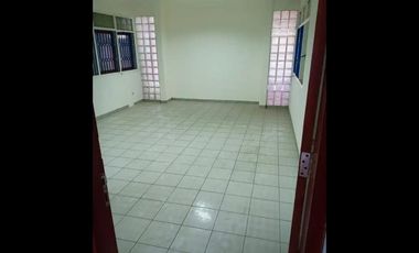 Dijual Gudang Berlokasi Strategis Cocok Untuk Usaha Showroom di Bekasi