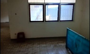 Dijual Gudang Berlokasi Strategis Cocok Untuk Usaha Showroom di Bekasi