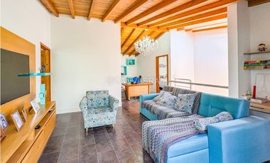 VENTA DE CASA EN CONDOMINIO SECTOR VIVA LA CEJA