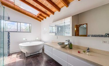 VENTA DE CASA EN CONDOMINIO SECTOR VIVA LA CEJA