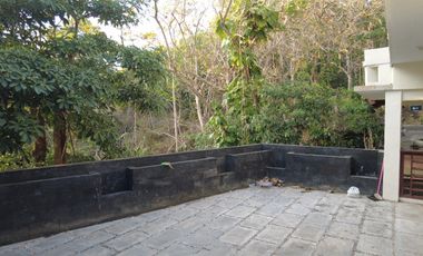 VILLA MURAH STRATEGIS DEKAT PANTAI SELATAN PARANGTRITIS BANTUL YOGYA