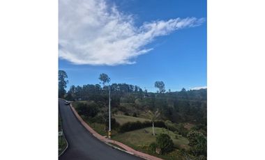 HERMOSO LOTE EN VENTA EN HORIZONTES EN EL RETIRO (VA LA CEJA)