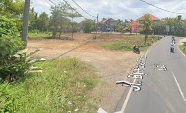 Tanah Sewa komersil Jalan utama Nyanyi - Tanah Lot tabanan