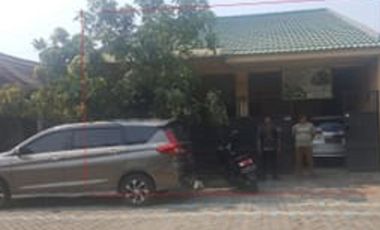 RUMAH DI KELURAHAN JUMPUTREJO, SUKODONO SIDOARJO
