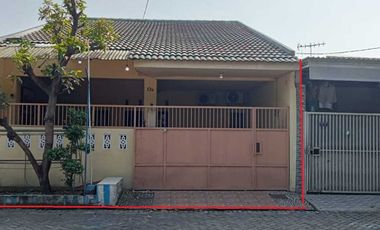 RUMAH DI KELURAHAN JUMPUTREJO, SUKODONO SIDOARJO