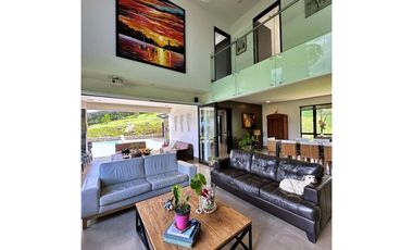 Venta de Casa Campestre en Copacabana