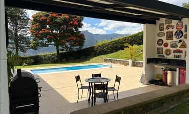 Venta de Casa Campestre en Copacabana