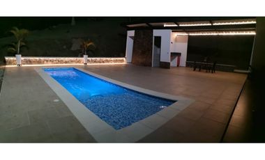 Venta de Casa Campestre en Copacabana