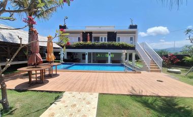 FREEHOLD OCEAN AND RICE FIELD VILLA KUSAMBA BEACH KLUNGKUNG BALI