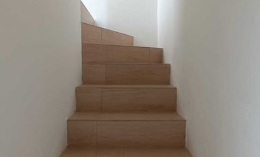 Disewakan Rumah Baru Rapi Terawat Siap Huni di Cendana Lippo Karawaci