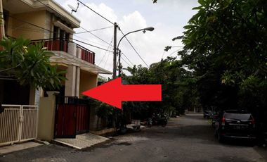 RUMAH DI JALAN LILIUM BARAT C1-67, KRATON, KRIAN SIDOARJO