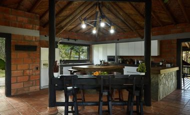 Península en Venta en El Peñol