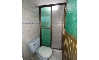 SE VENDE HERMOSA Y AMPLIA CASA EN OMAGA 1./NORTE
