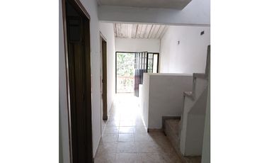 SE VENDE HERMOSA Y AMPLIA CASA EN OMAGA 1./NORTE