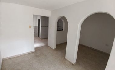 SE VENDE HERMOSA Y AMPLIA CASA EN OMAGA 1./NORTE