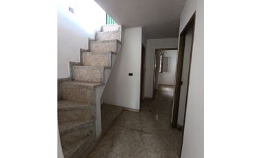 SE VENDE HERMOSA Y AMPLIA CASA EN OMAGA 1./NORTE