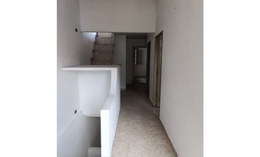 SE VENDE HERMOSA Y AMPLIA CASA EN OMAGA 1./NORTE