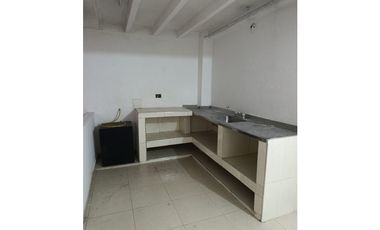 SE VENDE HERMOSA Y AMPLIA CASA EN OMAGA 1./NORTE