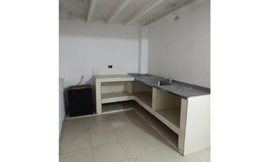 SE VENDE HERMOSA Y AMPLIA CASA EN OMAGA 1./NORTE