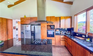 VENTA DE CASA EN PARCELACIÓN VA LA CEJA - LA UNIÓN