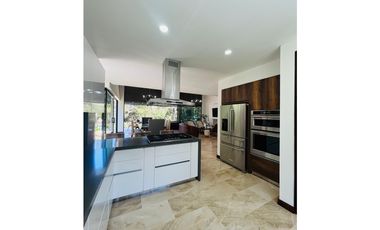 Casa en Arriendo en La Ceja