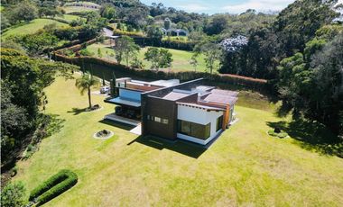 Casa en Arriendo en La Ceja