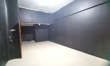 Dijual / disewakan Rumah 2,5 Lantai SHM Muara Karang Jakarta Utara